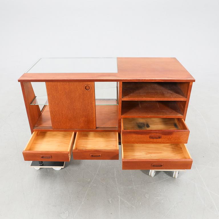 Affärsdisk 1900-talets mitt.