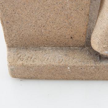 Okänd konstnär 1900-tal, skulptur Sittande barn.