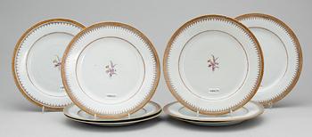 TALLRIKAR, 8 stycken, kompaniporslin. Qing dynastin, Qianlong (1736-95).