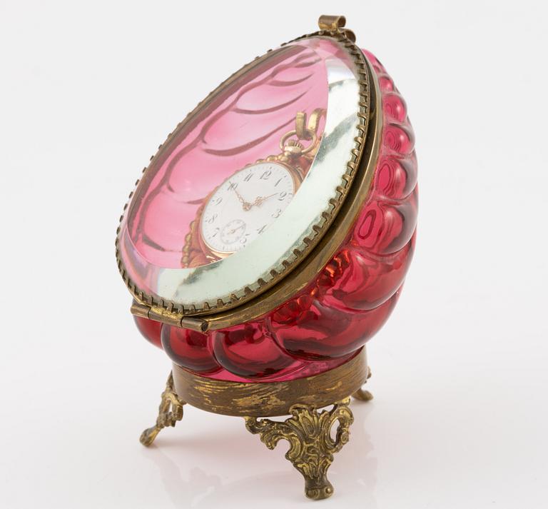 Pocket watch, 14K gold, with stand, 33 mm.