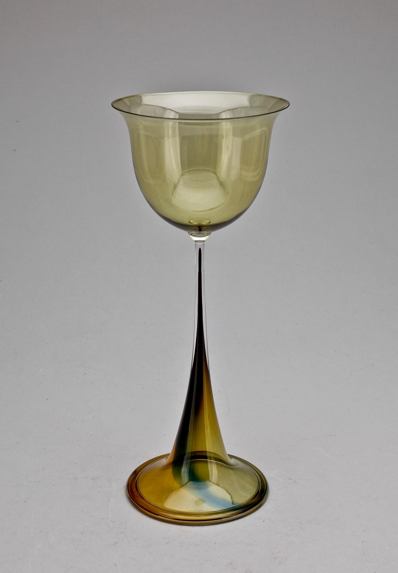 VAS, tulpanglas, Nils Landberg, osignerad.