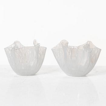 Venini, Fulvio Bianconi & Paolo Venini, skålar, ett par, "Fazzoletto", Murano, Italien, 1900-talets mitt.