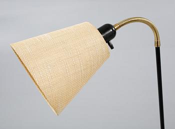 GOLVLAMPA, 1900-talets fjärde kvartal.