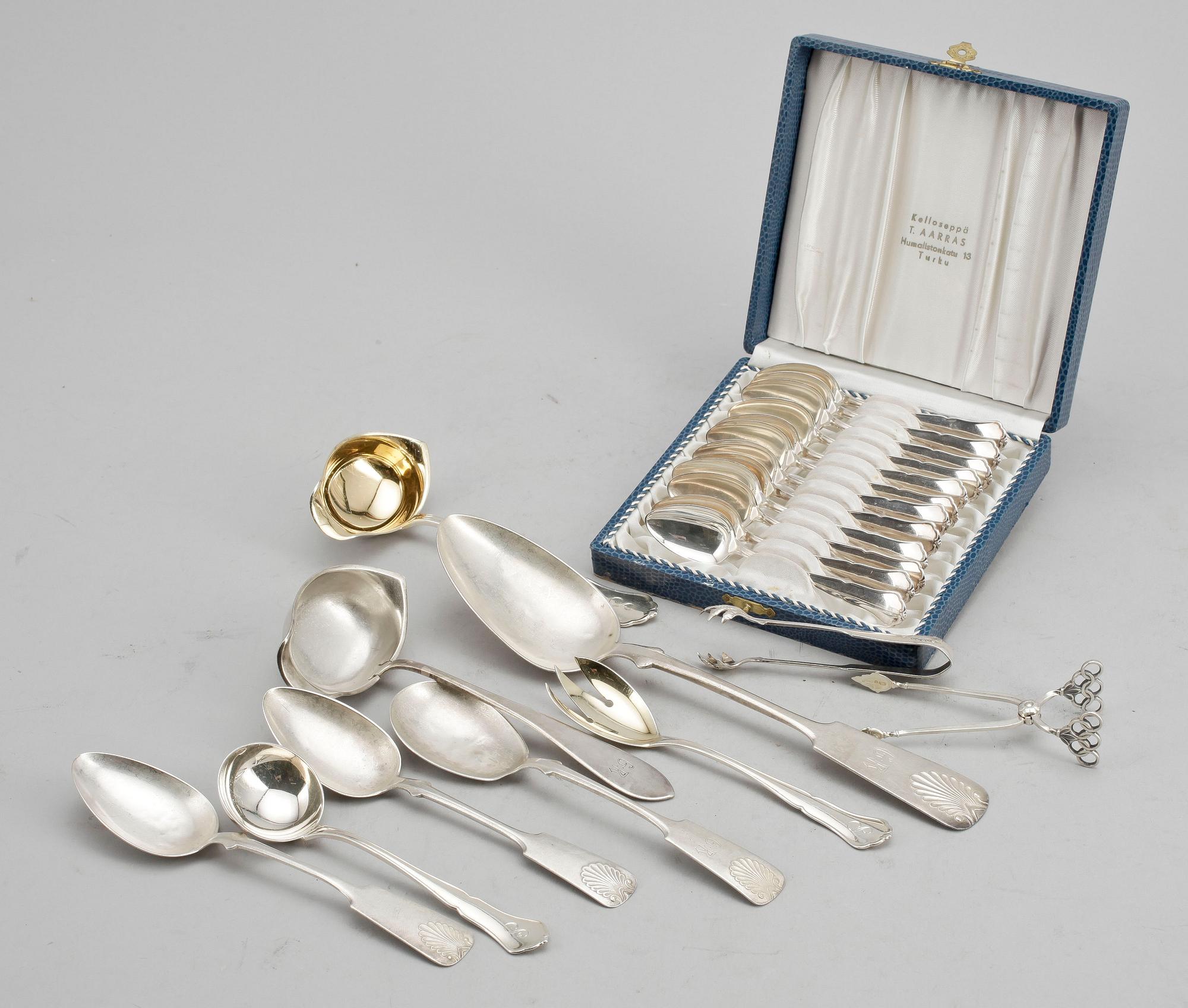 PARTI BESTICK, silver, Finland, bland annat 12 kaffeskedar 1900-tal. Vikt ca 498 gram.