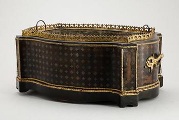 JARDINJÄR, Louis XVI-stil, 1800-tal.