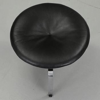 PALL, "PK-33", Poul Kjaerholm, Fritz Hansen, 1984.