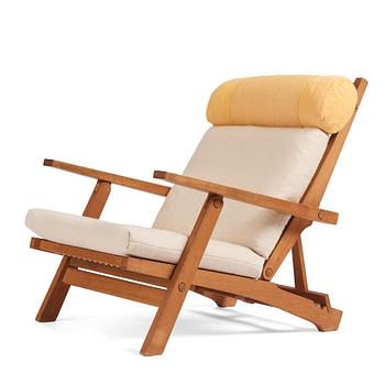 386. Hans J. Wegner, Folding armchair, model "AP-72", Anders Pedersen AP Stolen Denmark 1960s.