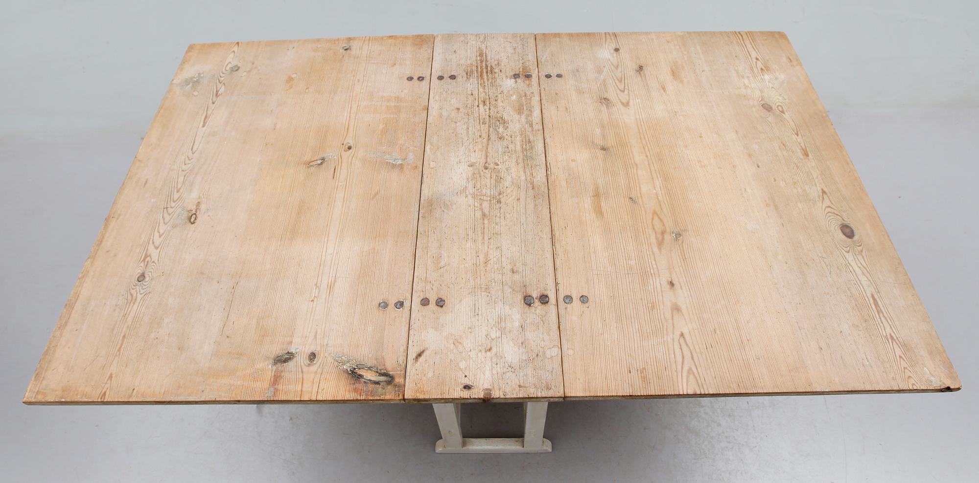 SLAGBORD, allmoge, 1800-talets första hälft.