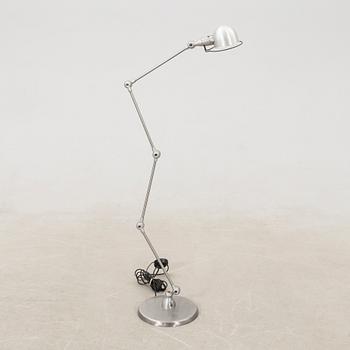 Industrilampa, 1900-tal.