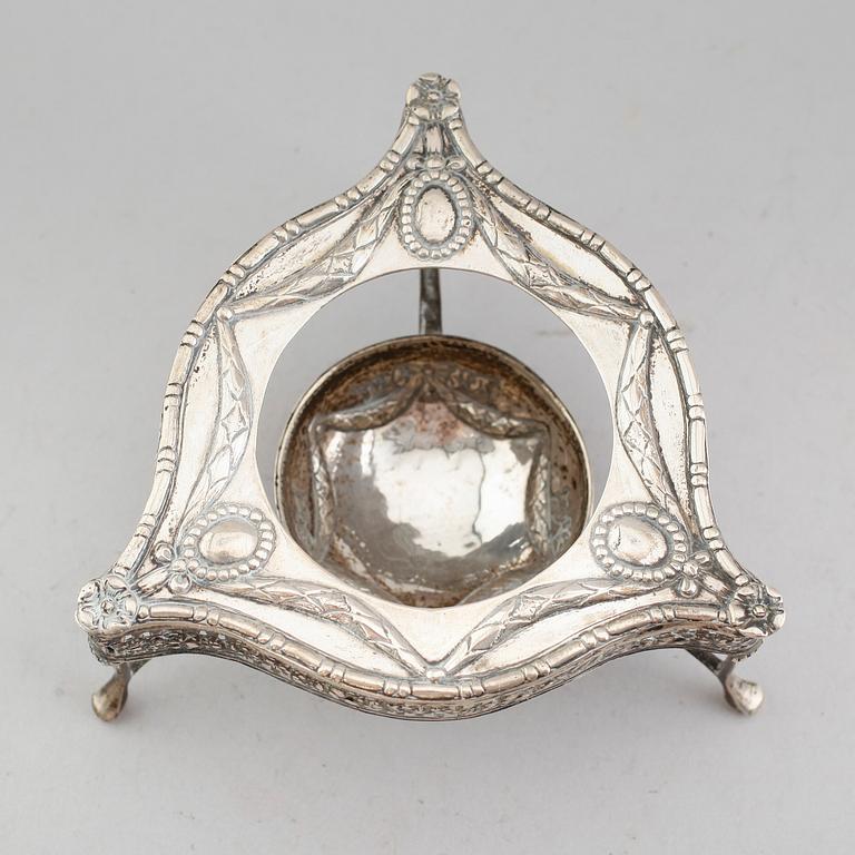 TESIL, silver, sannolikt Frankrike, 1800-/1900-tal. Vikt ca 154 gram.