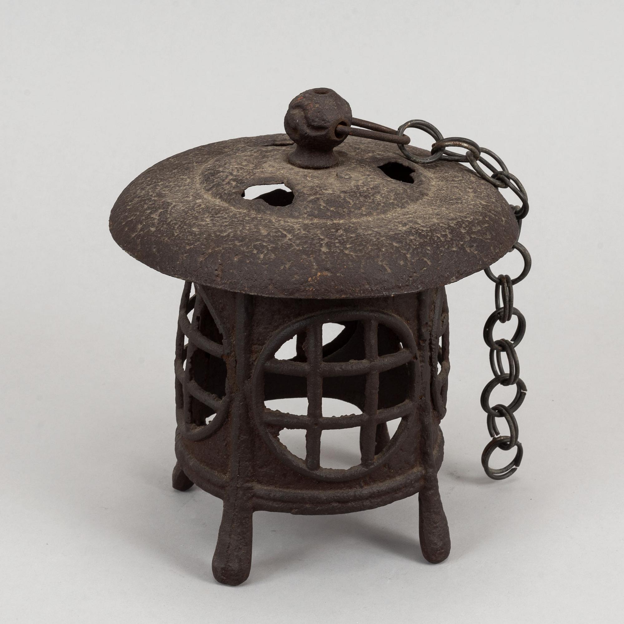 A Japanese lantern, early 20th Century.