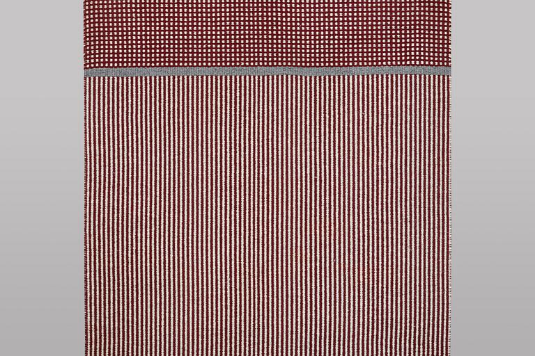 Gallerimatta, Kasthall, ca 345 x 113 cm.