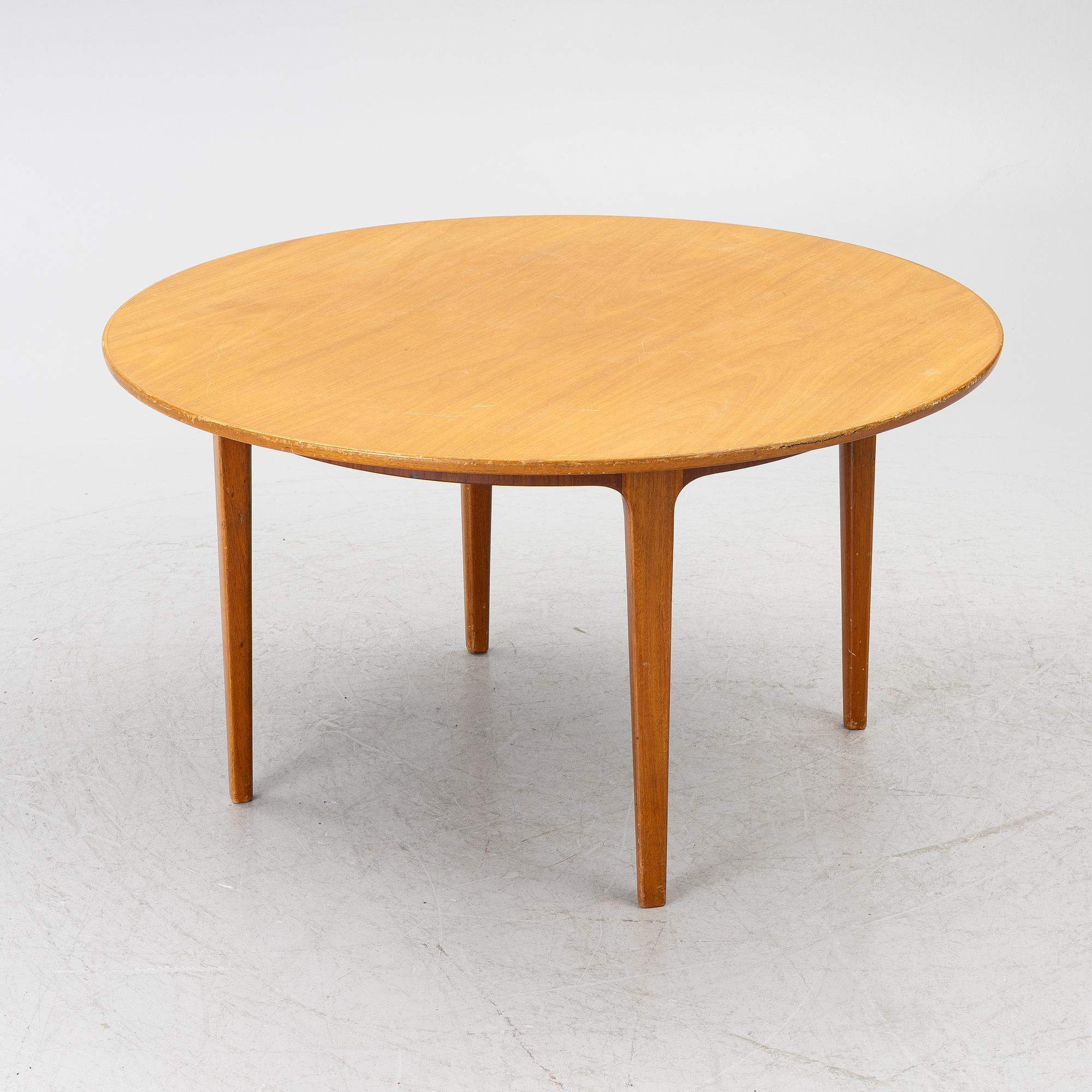 Hjalmar Jackson, bord, brännmärkt, 1940/50-tal.