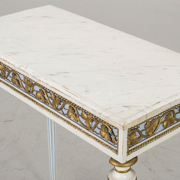 KONSOLBORD, gustavianskt Stockholmsarbete i Pehr Ljungs art, 1700-talets senare del..