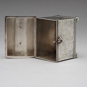 A Dutch silver wedding casket / knottekistje, pseudo marks.