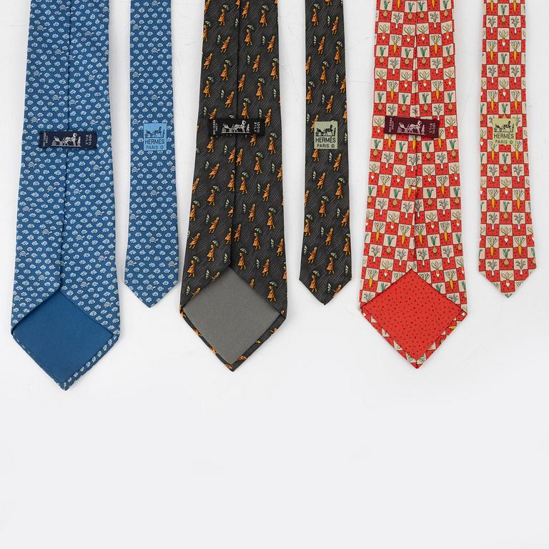 Hermès, three silk ties.
