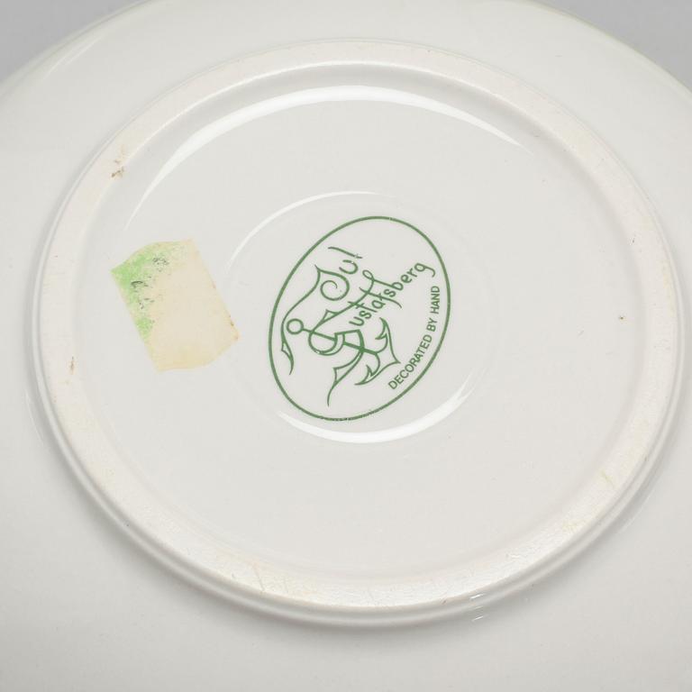 14 pieces of porcealin tableware from Gustavsberg, model "Jul", second half of the 20th century.