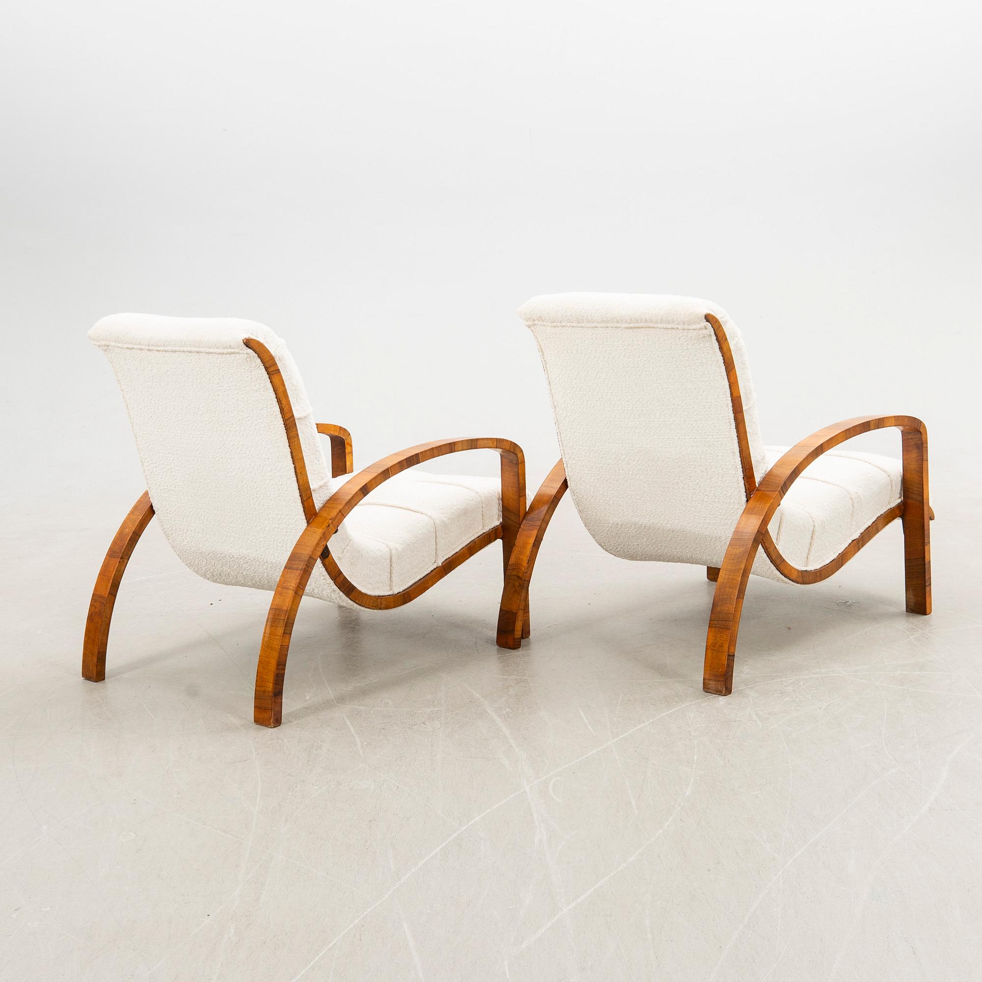 Armchairs, a pair, Art Deco, first half of the 20th century.