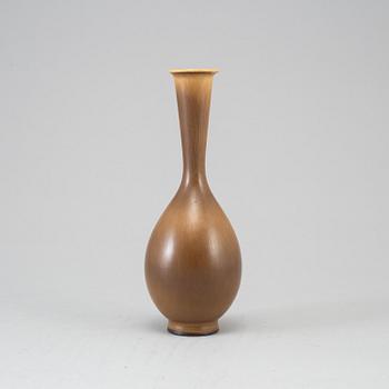 BERNDT FRIBERG, a stoneware vase, Gustavsberg studio, Sweden 1962.