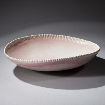 Toini Muona, A CERAMIC DISH.