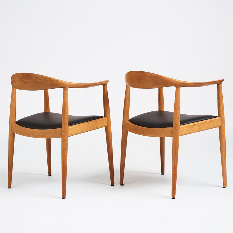 Hans J. Wegner, stolar, "The Chair" ett par, JH-503, Johannes Hansen, Danmark 1950-60-tal.