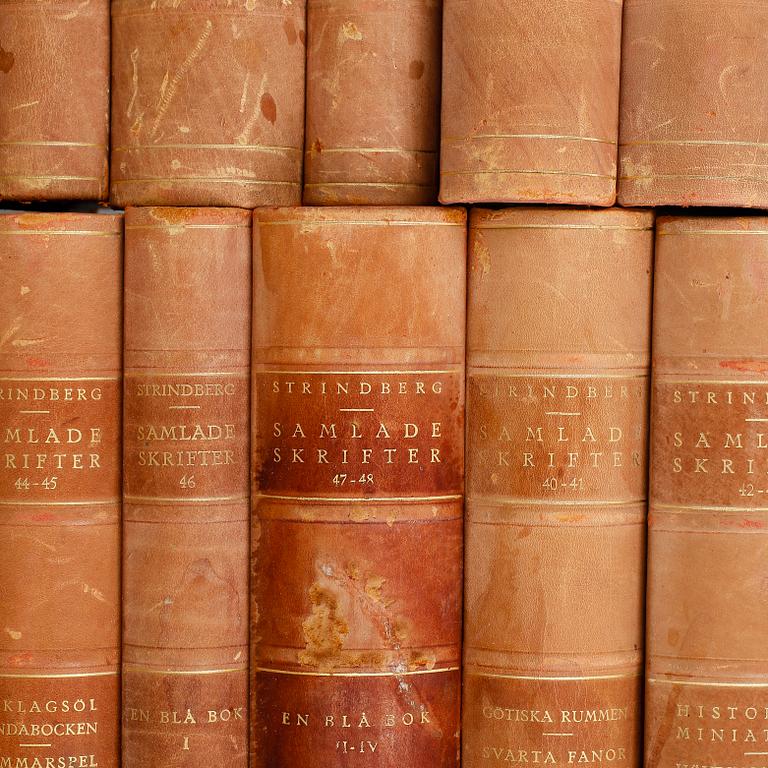 AUGUST STRINDBERGS SAMLADE VERK, 35 vol, Albert Bonniers förlag, Stockholm.