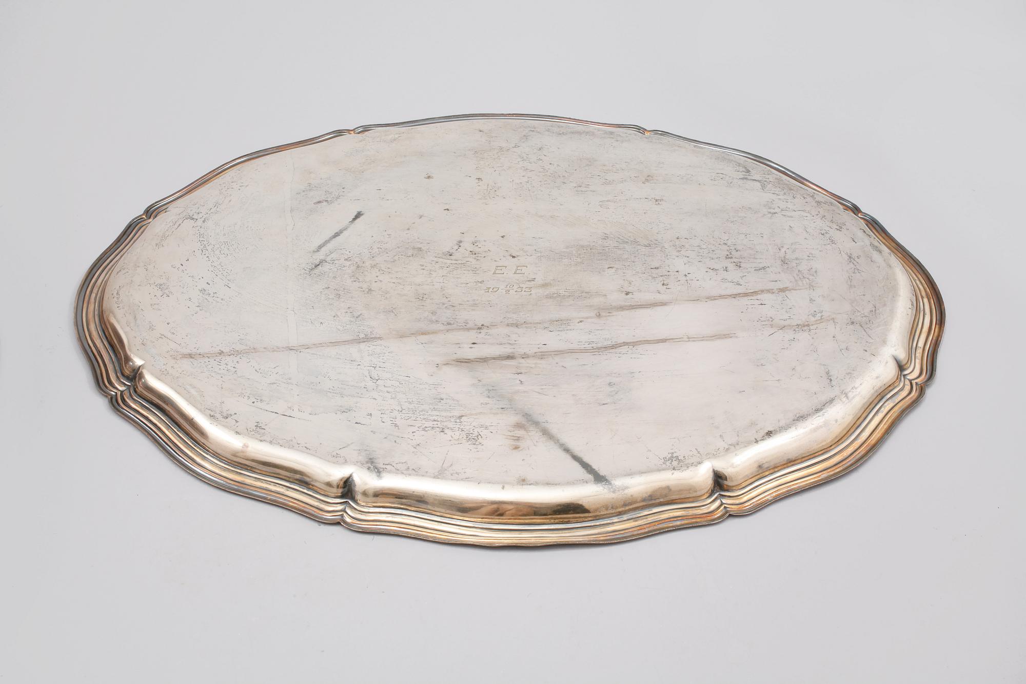 STEKHUV samt BRICKA, pläter, sent 1800-tal/1900-talets första hälft.