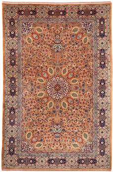 1327. OLD TABRIZ probably. 270,5 x 180 cm, as well as around 2 cm of flat weave at each end.