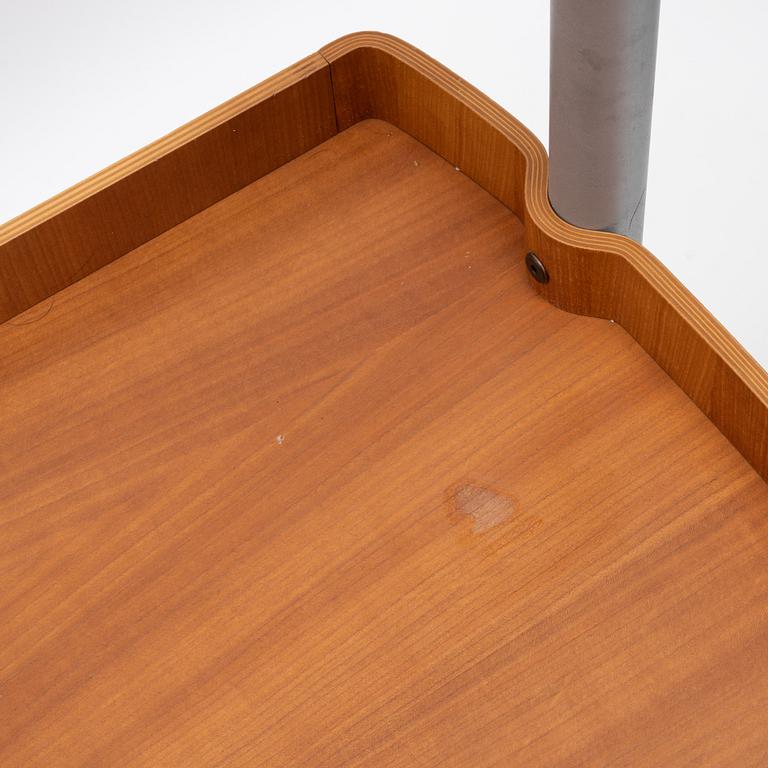 An "Ubiqua"  Porada shelf system. Design T. Colzani. 2000's.