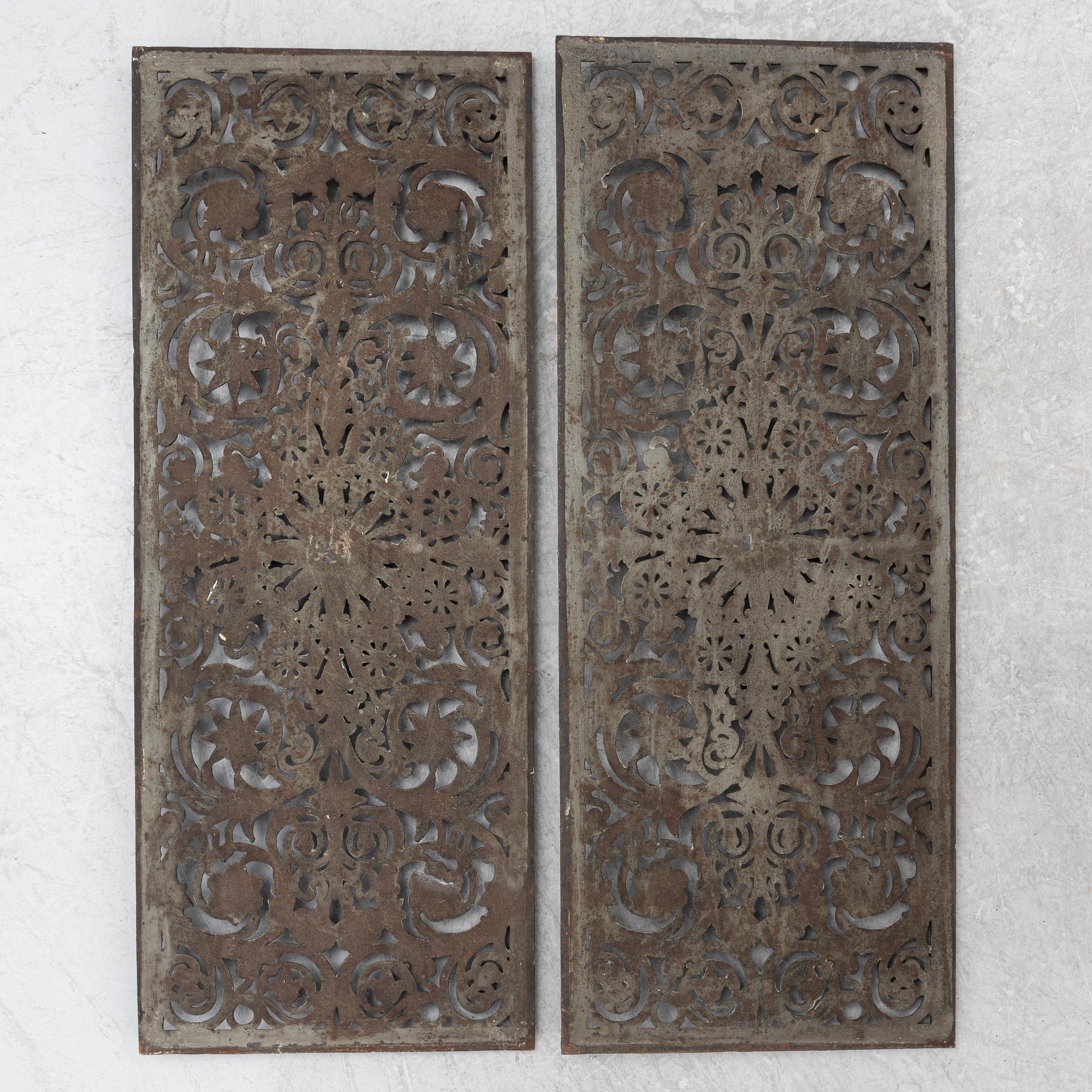 Dekorelement, ett par, tidigt 1900-tal.