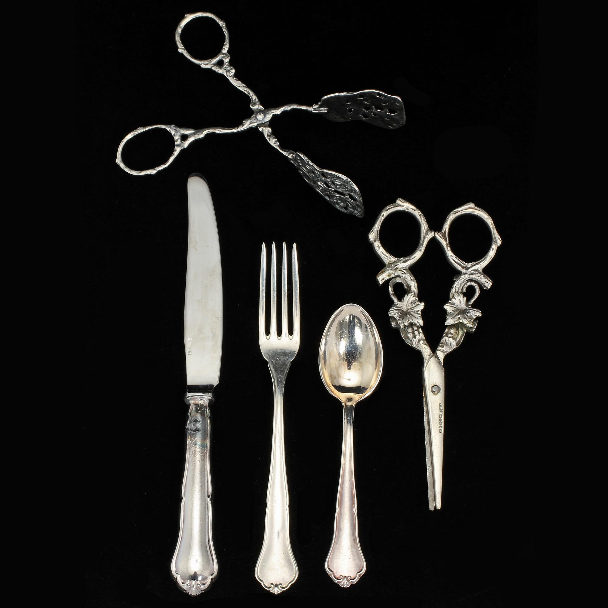 PARTI SILVER, 39 delar, bl a CGH, Stockholm, 1961, tot v 1050 g.