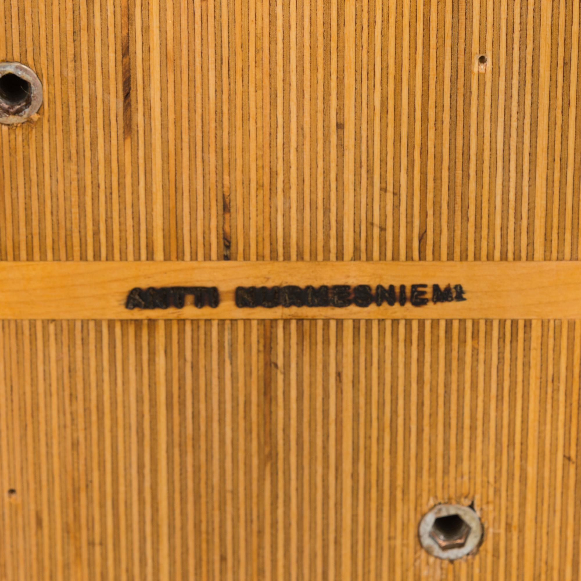 ANTTI NURMESNIEMI, soffbord, för G. Söderström 1980-tal.