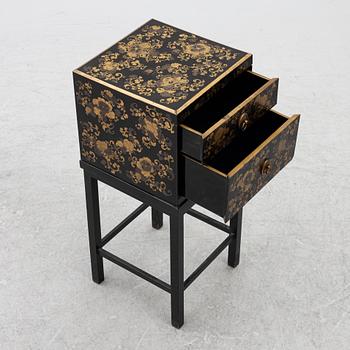 A lacquered end table/box with stand, Japan, 20th century.