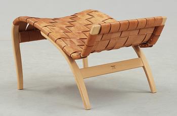 FOTPALL, "Pernilla", Bruno Mathsson, omkring 2000.