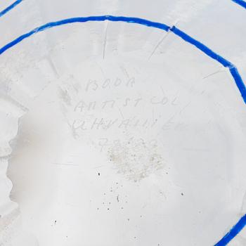 Ulrica Hydman-Vallien, a dish, Boda Artist Collection.