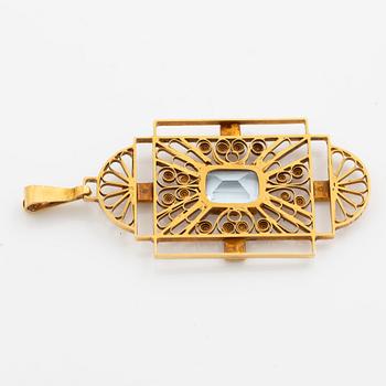 Pendant, 18K gold with small pearls and blue synthetic spinel, 1940s.