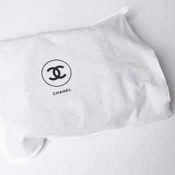 AXELREMSVÄSKA, Chanel.