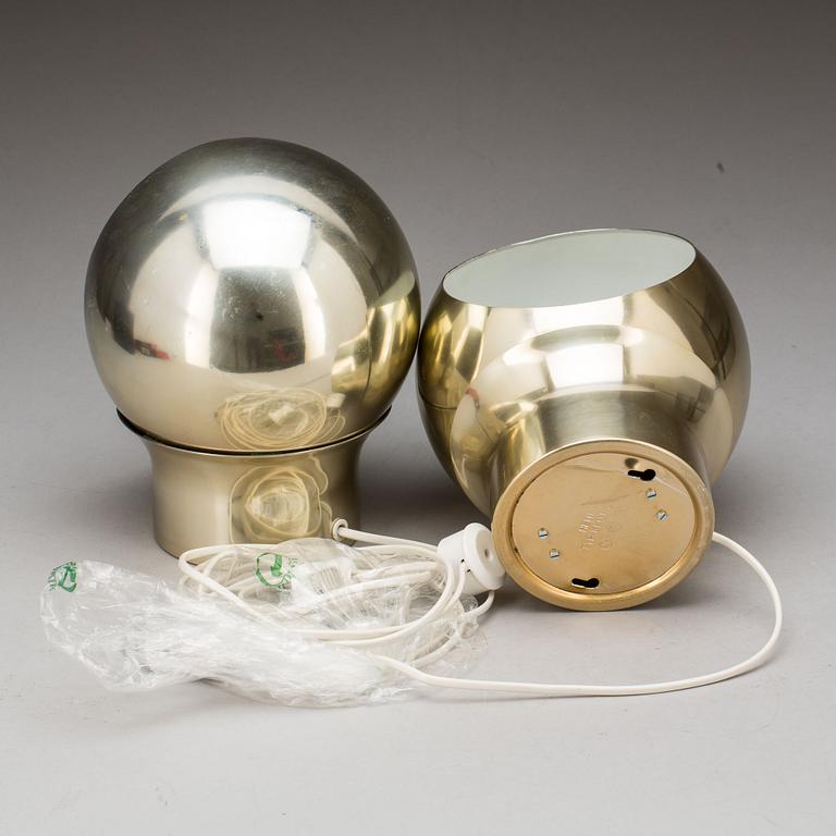 VÄGGLAMPOR, ett par, Hemi, 1900-talets andra hälft.