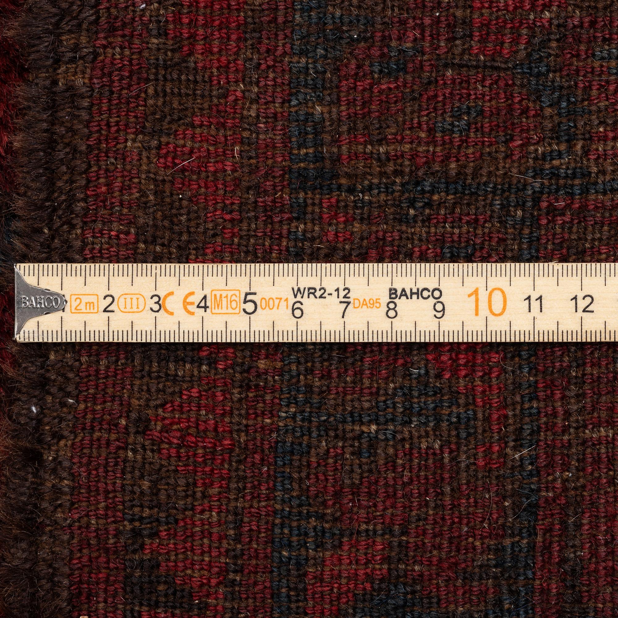 Matta, afghan, antik, ca 285 x 210 cm.