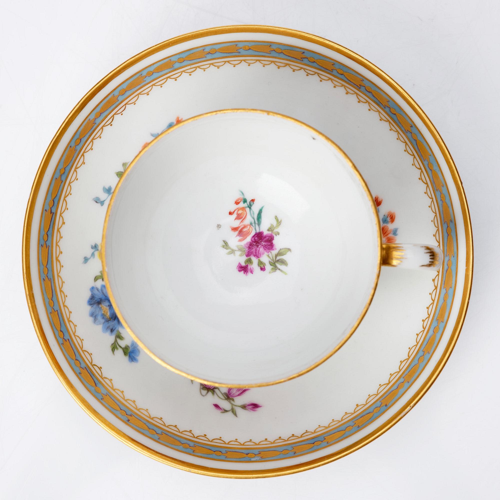 A Russian cup with stand, Imperial porcelain manufactory, St Petersburg, period of Catherine the Great.