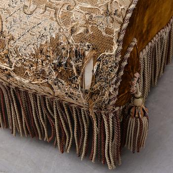 FÄSTMANSSOFFA, tapetserarstil, sent 1800-tal.