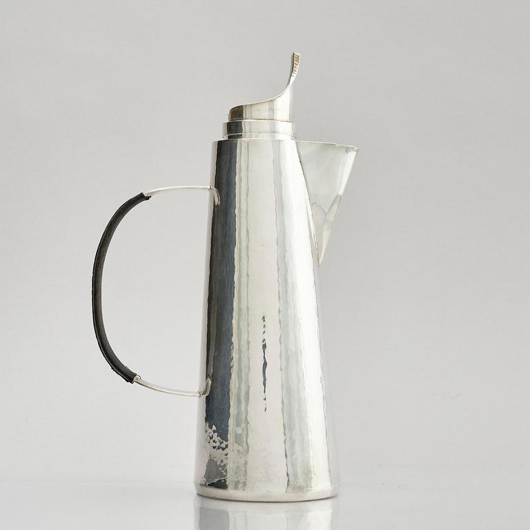Ulf Trolle-Lindgren, a sterling silver three piece coffee set, Strömstad, Sweden 1967.