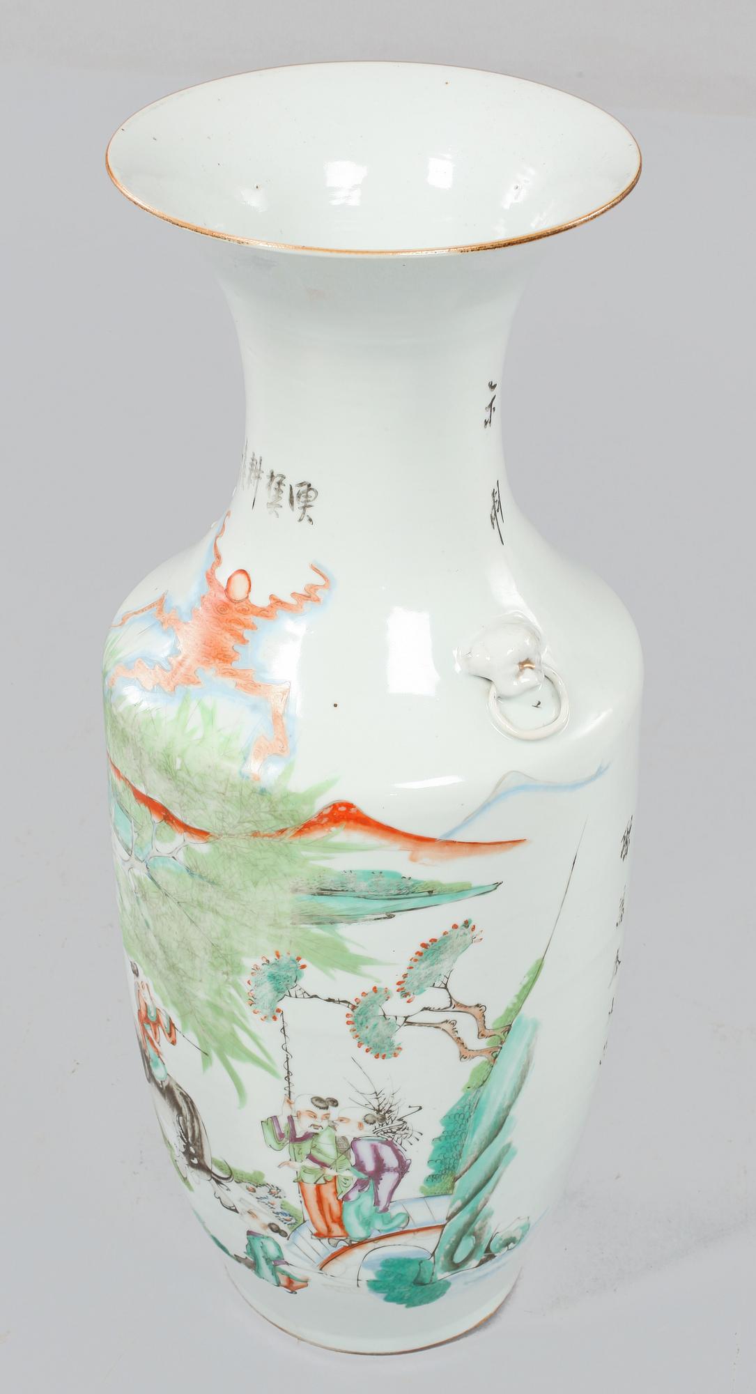 VAS, porslin, Kina, 1800-tal.