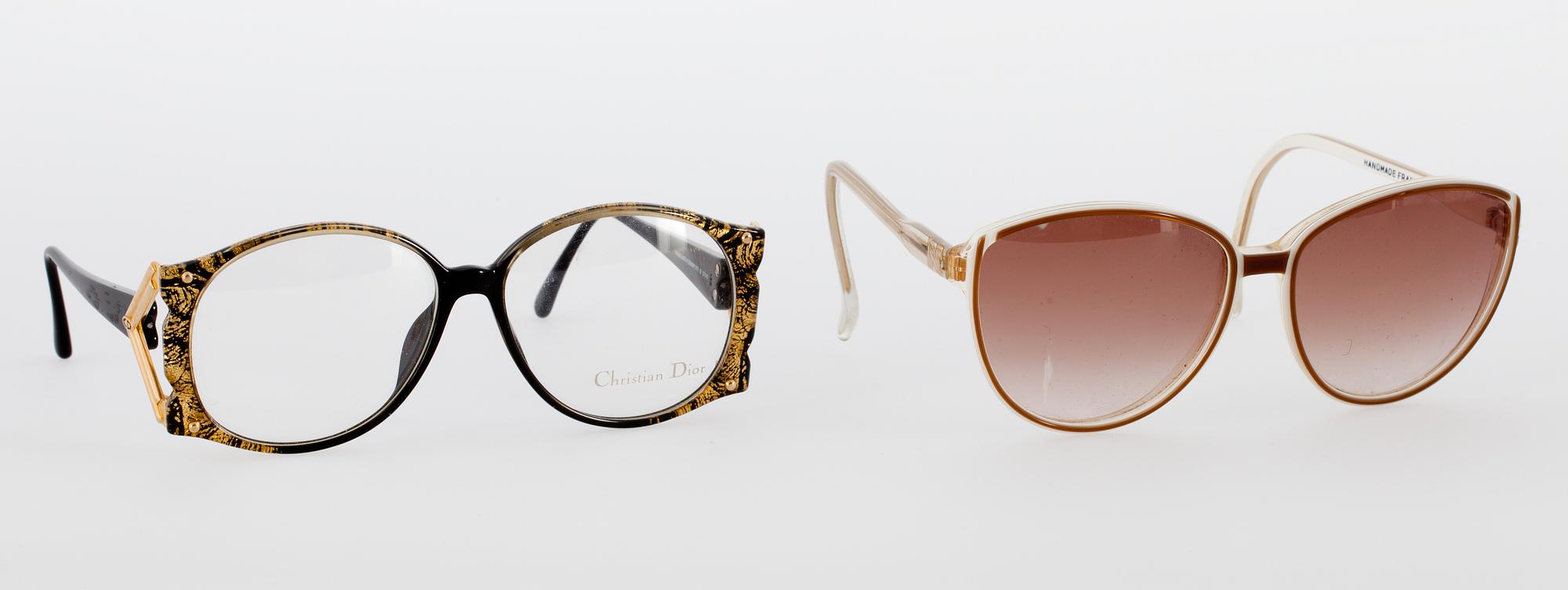GLASÖGON, 2 st, Christian Dior och Nina Ricci.