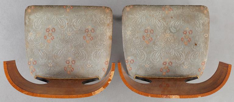 Swedish Grace, a pair of klismos chairs for Carl Johansons Möbleringsaffär, 1930's.