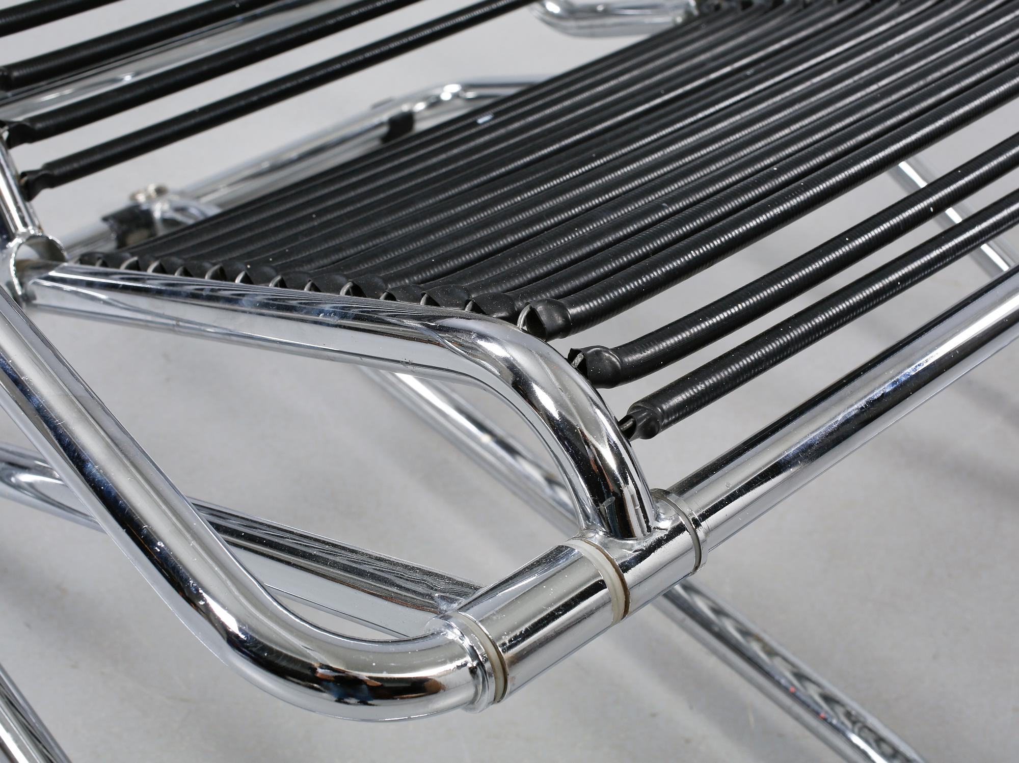 FÅTÖLJ, troligen "Rocking chair", Ron Arad, One Off, England. 1980-tal.