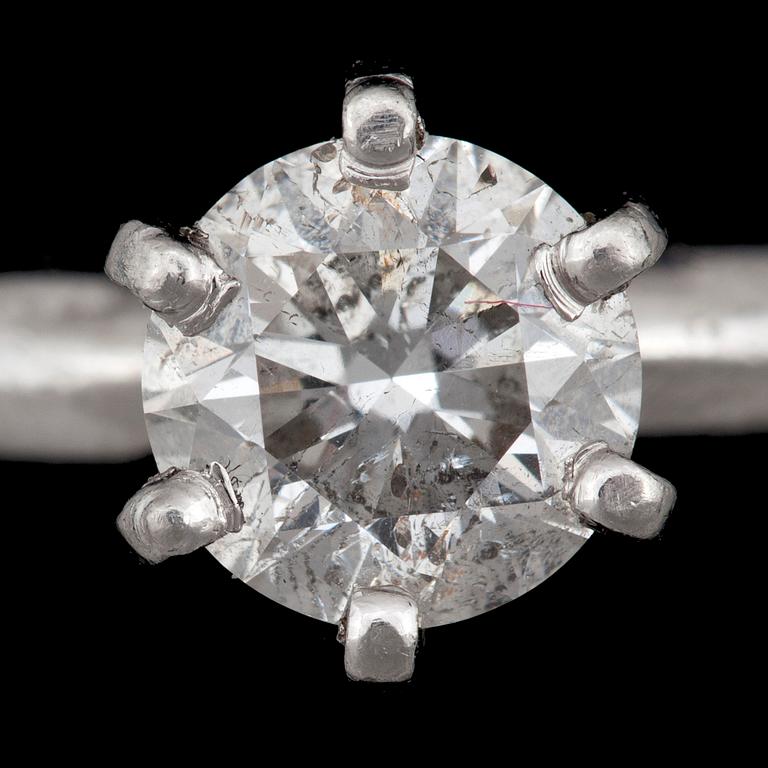 RING, briljantslipad diamant ca 1ct, med vitt guld 18K.