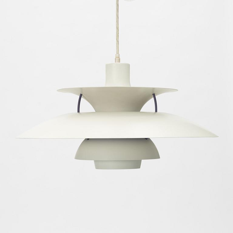 Poul Henningsen, taklampa, "PH5", Louis Poulsen, Danmark.