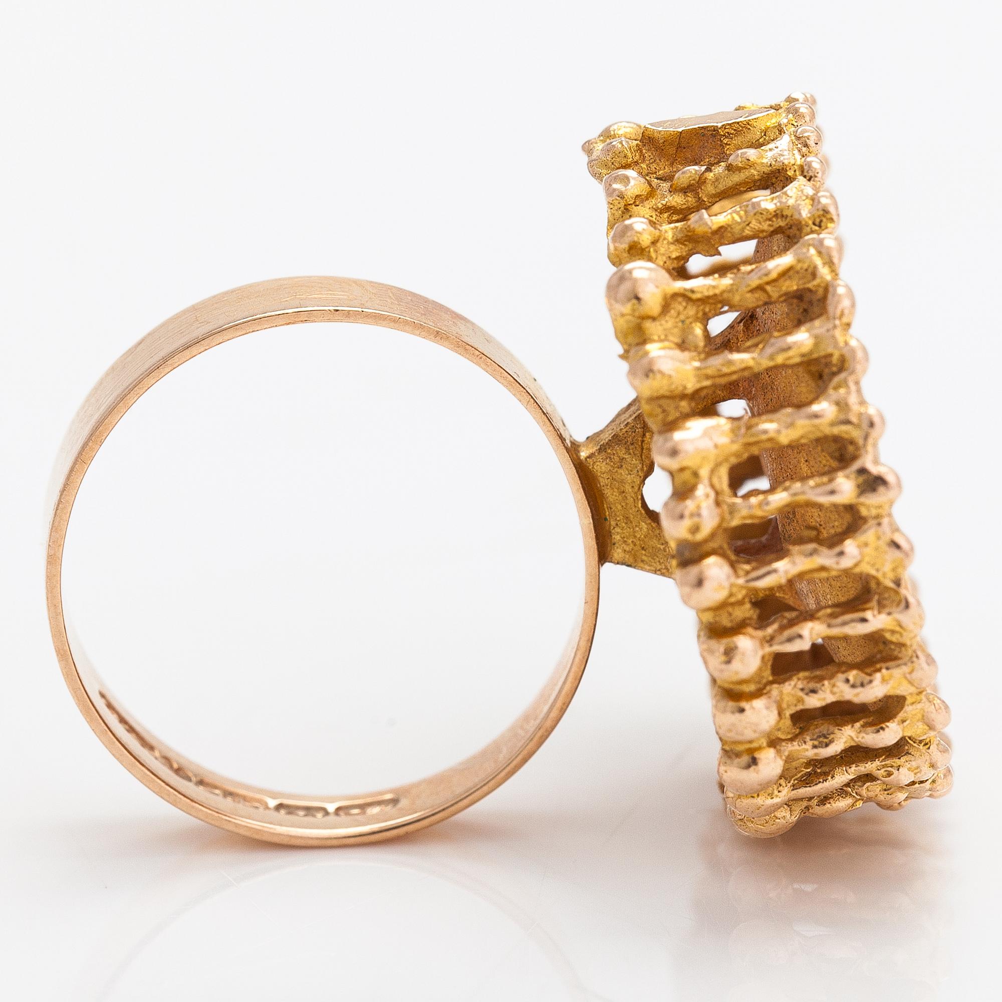 Ring, 14K guld. Tammen koru, Åbo 1970.