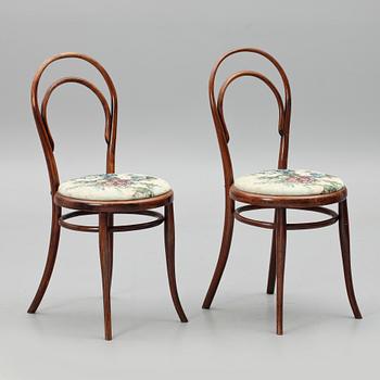 STOLAR, ett par, Thonet, 1900-talets början.